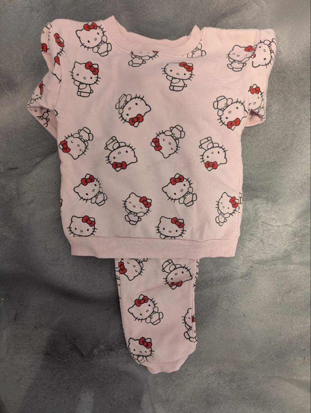 Hello Kitty Light Pink Jogger Set with Red Bow Print 2t